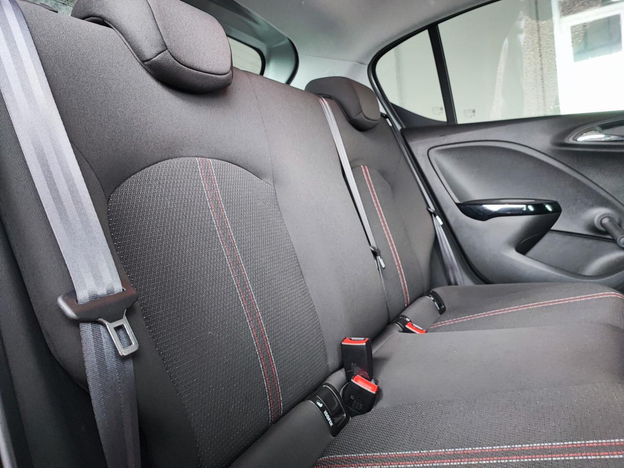 Opel Corsa 1.4 90CV GPL Tech 5 porte Innovation