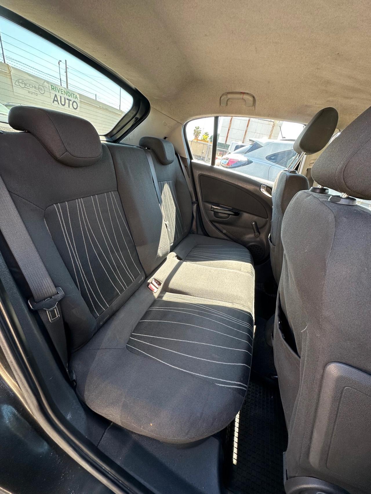 OPEL CORSA 1.2 GPL 2010 OK NEOPATENTATI