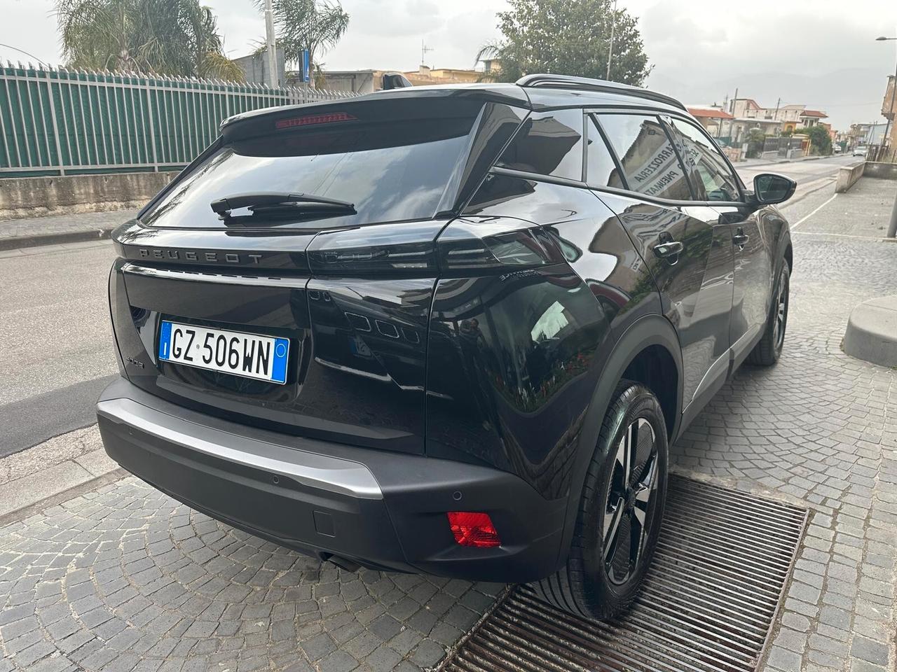 Peugeot 2008 PureTech 100 S&S Allure