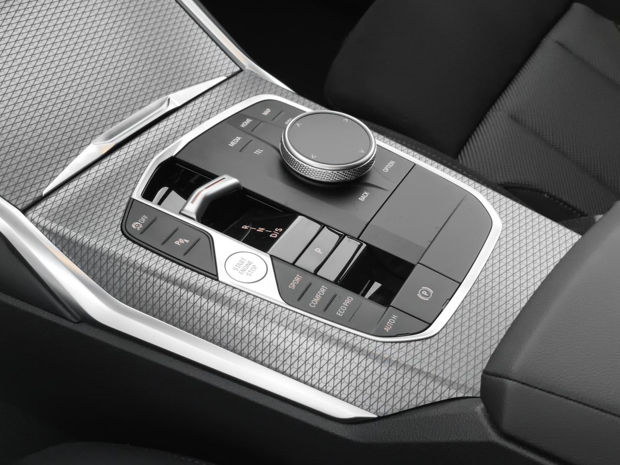 BMW Serie 3 318d Touring 48V MSport Pro