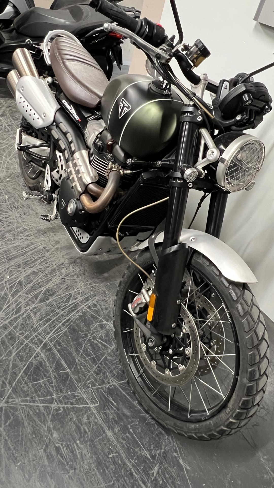 Triumph Scrambler 1200 XC