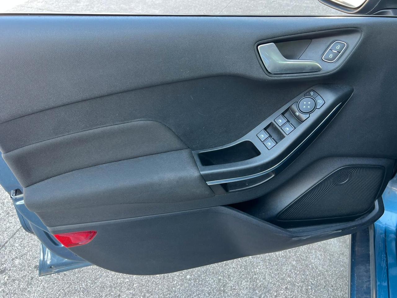 Ford Fiesta 1.0 Ecoboost Hybrid 125 CV DCT 5 porte Titanium