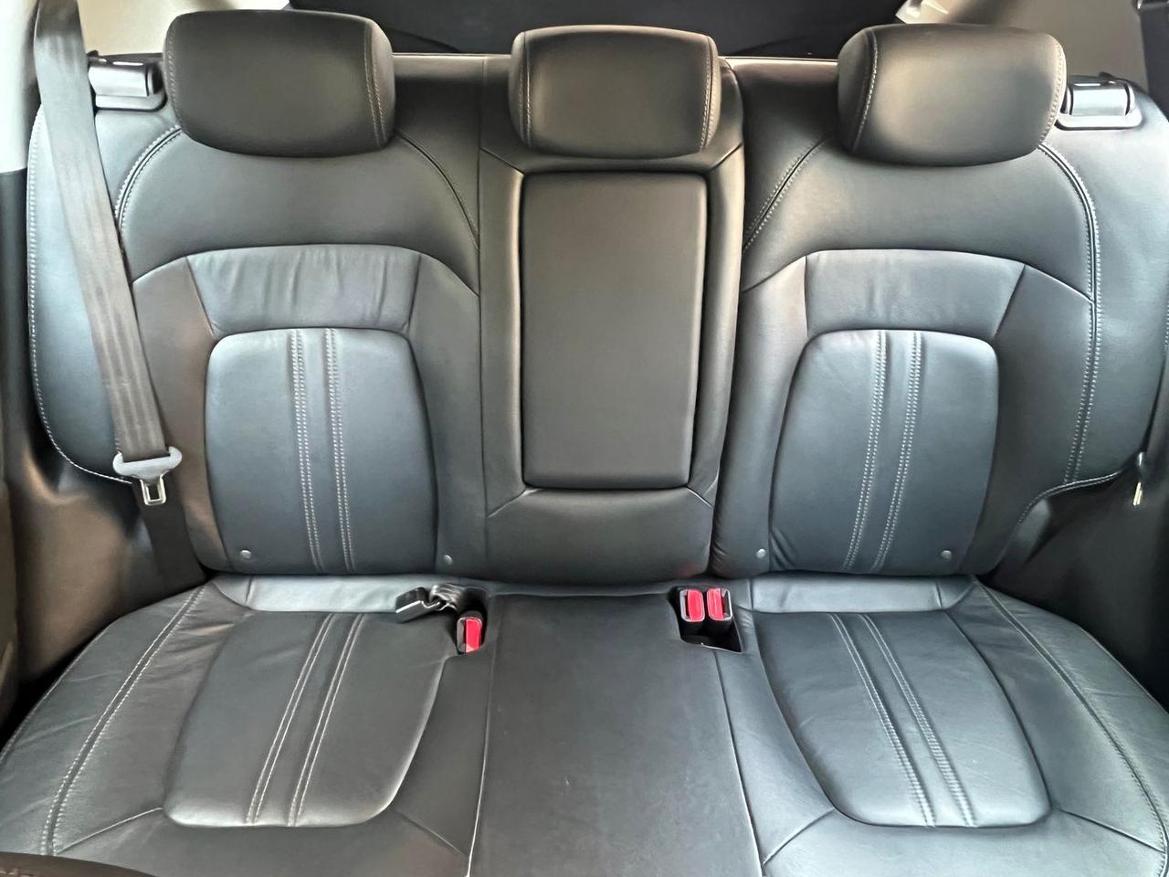 Kia Sportage High Tech 1.7 CRDI #10987