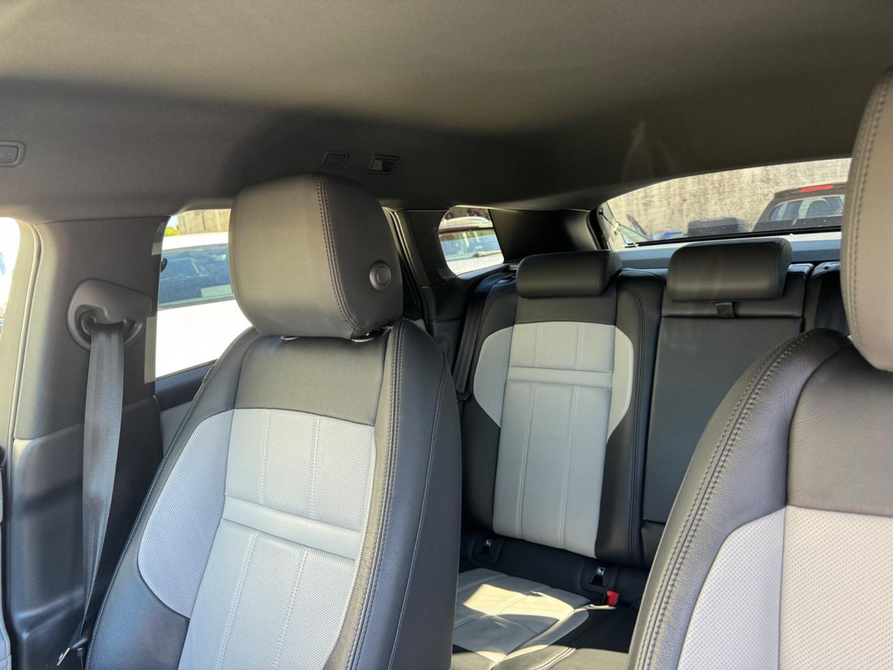 Land Rover Range Evoque 2.0D I4 163 CV AWD Auto R-Dynamic HSE