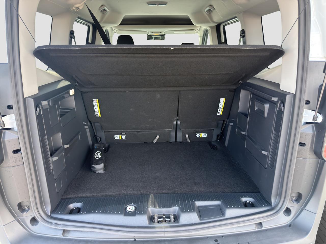 FORD Tourneo Courier 2ªs Tourneo Courier 1.0 EcoBoost Powershift Titanium