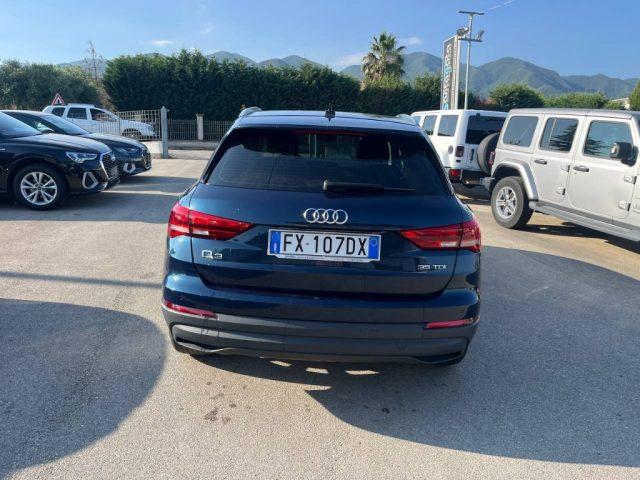 AUDI Q3 2.0 TDI 150 CV Business