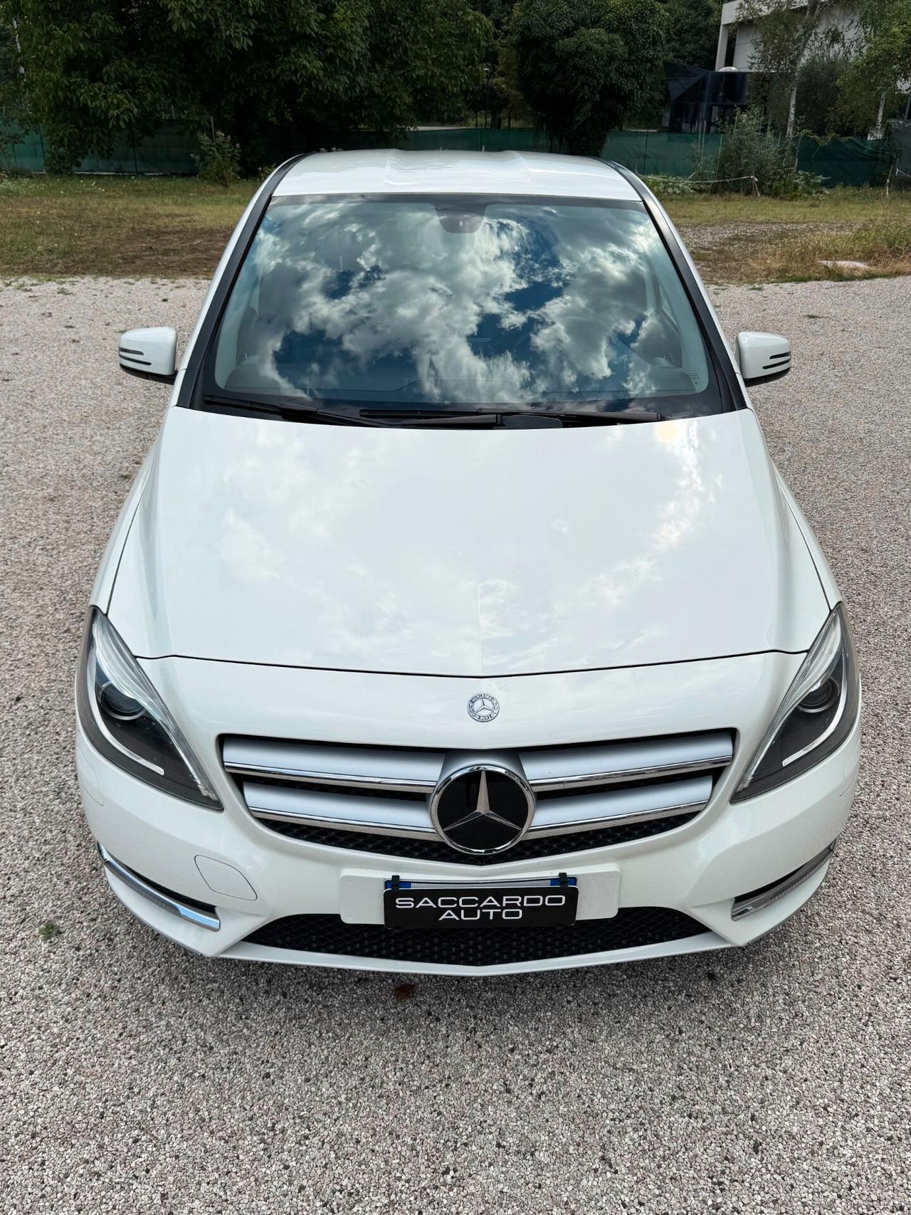 Mercedes-Benz B 200 CDI Premium 136cv | *GARANZIA
