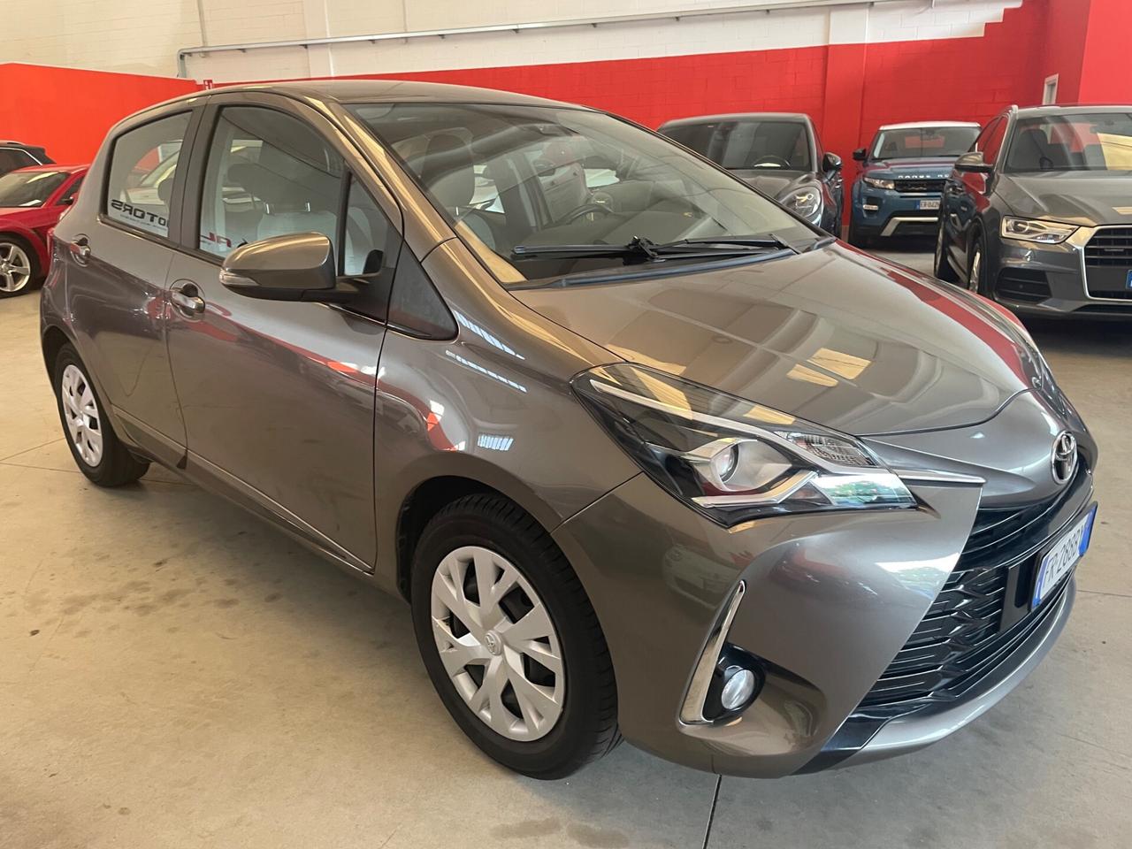 Toyota Yaris 1.0 5 porte*Neopatentati*