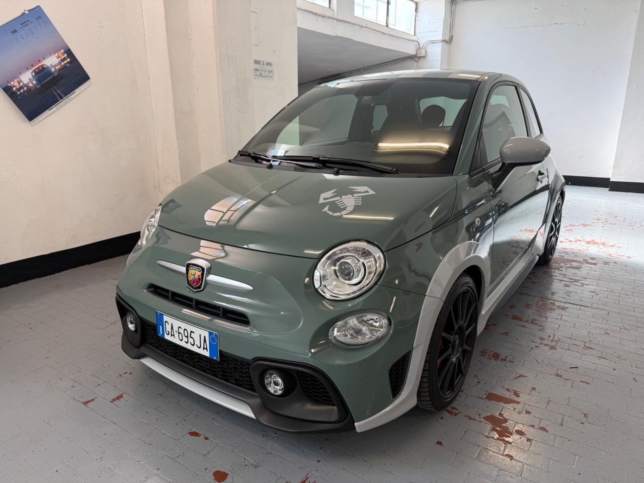 Abarth 695 1.4 Turbo T-Jet 180 CV 70°