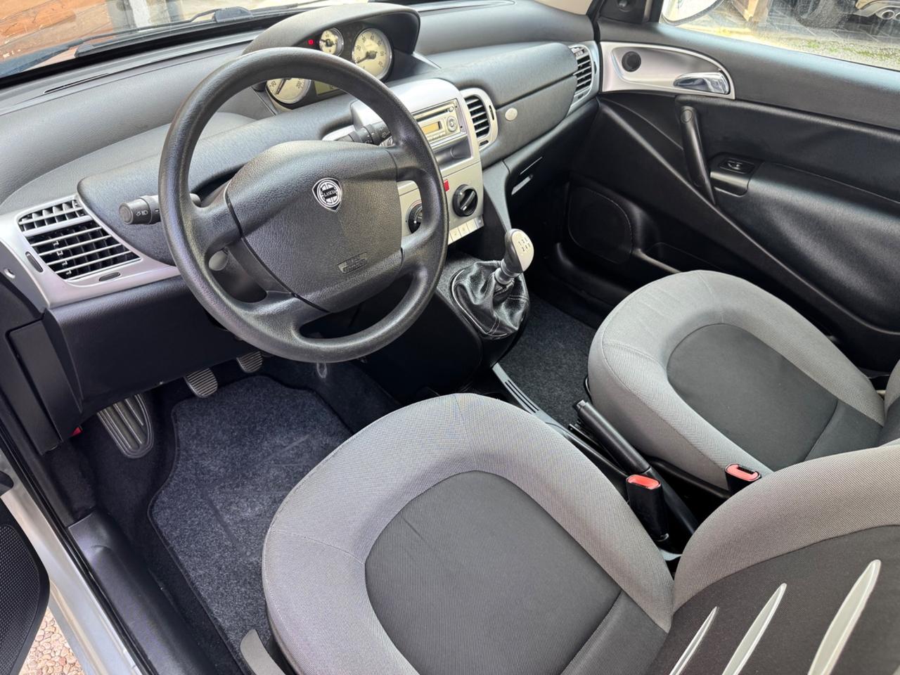 Lancia Ypsilon Neopatentati Frizione cinghie nuove