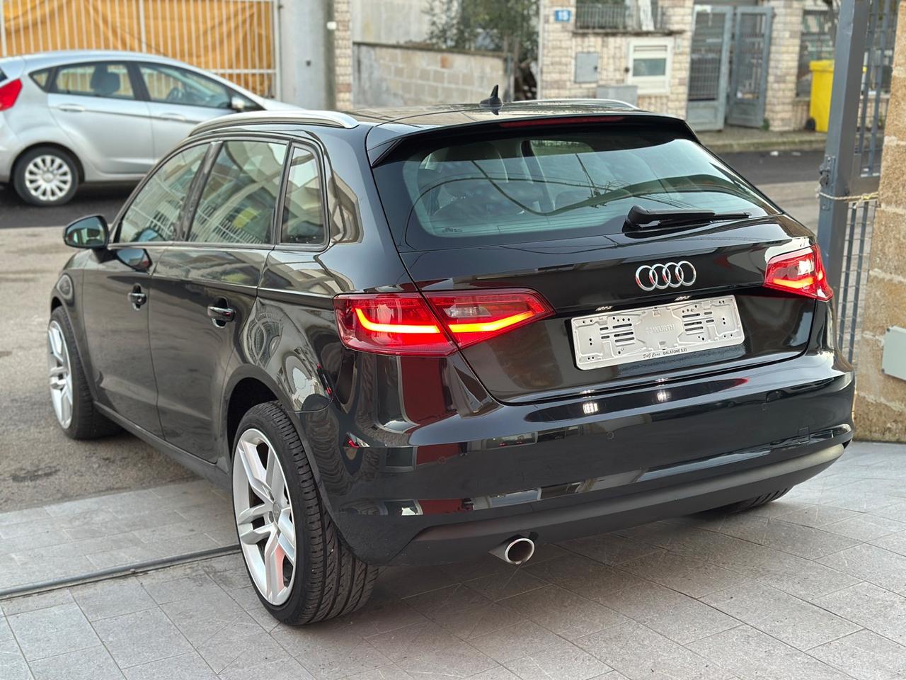 Audi A3 SPB 1.6 TDI Business-2016 18”/LED