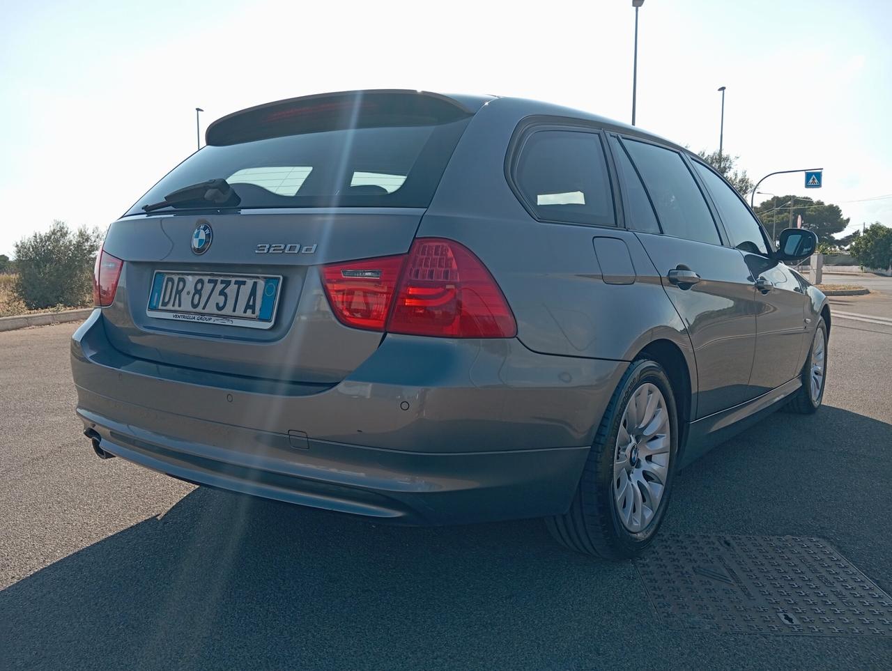 Bmw 320 320d cat xDrive Touring Attiva