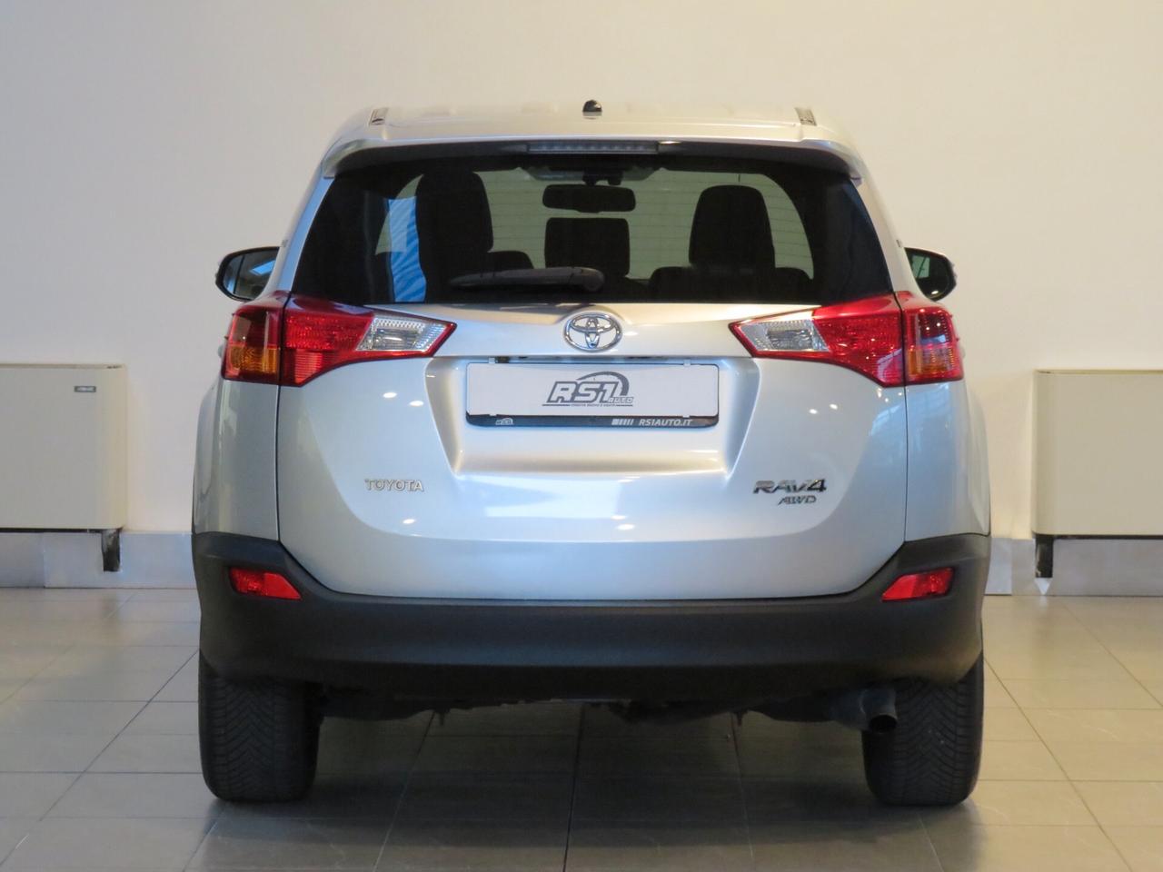 Toyota RAV 4 RAV4 2.2 D-4D 4WD Style