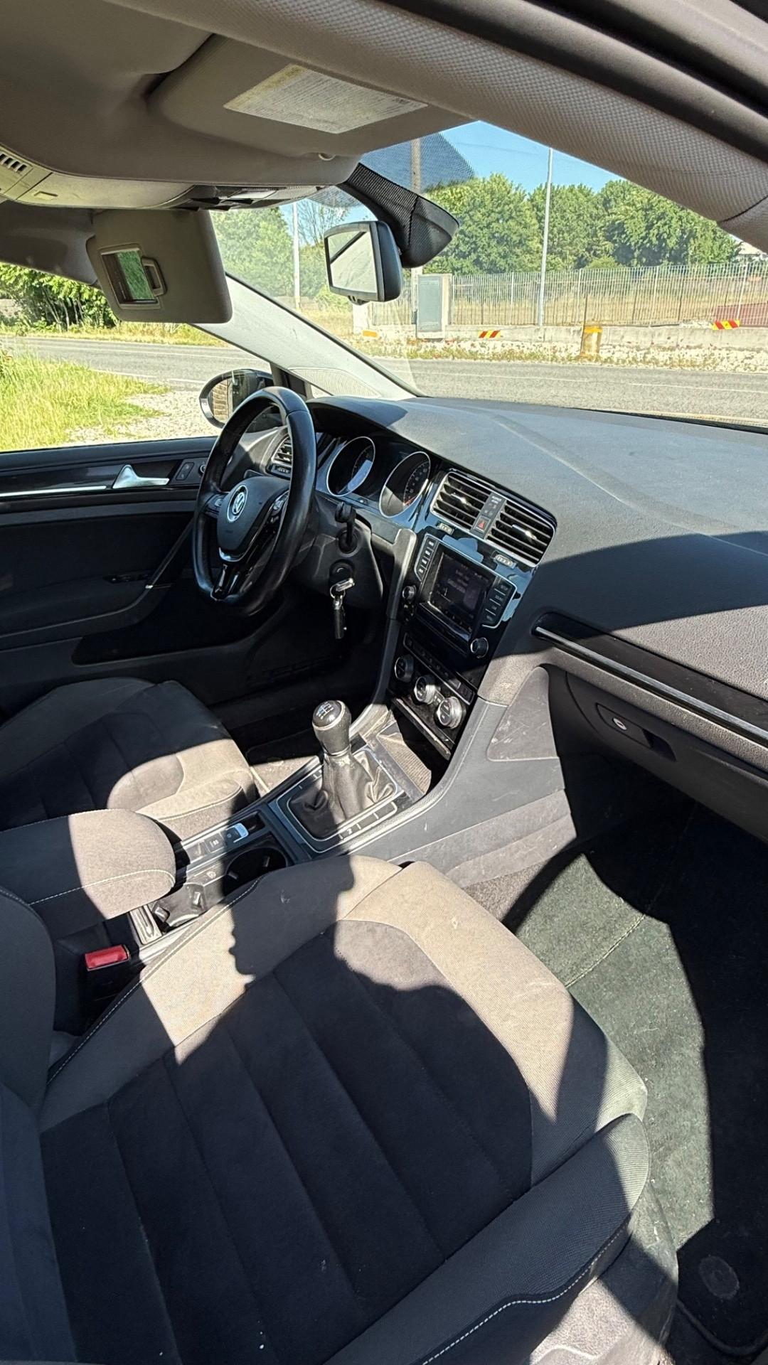 Volkswagen Golf 2.0 TDI 5p. Highline BlueMotion Technology