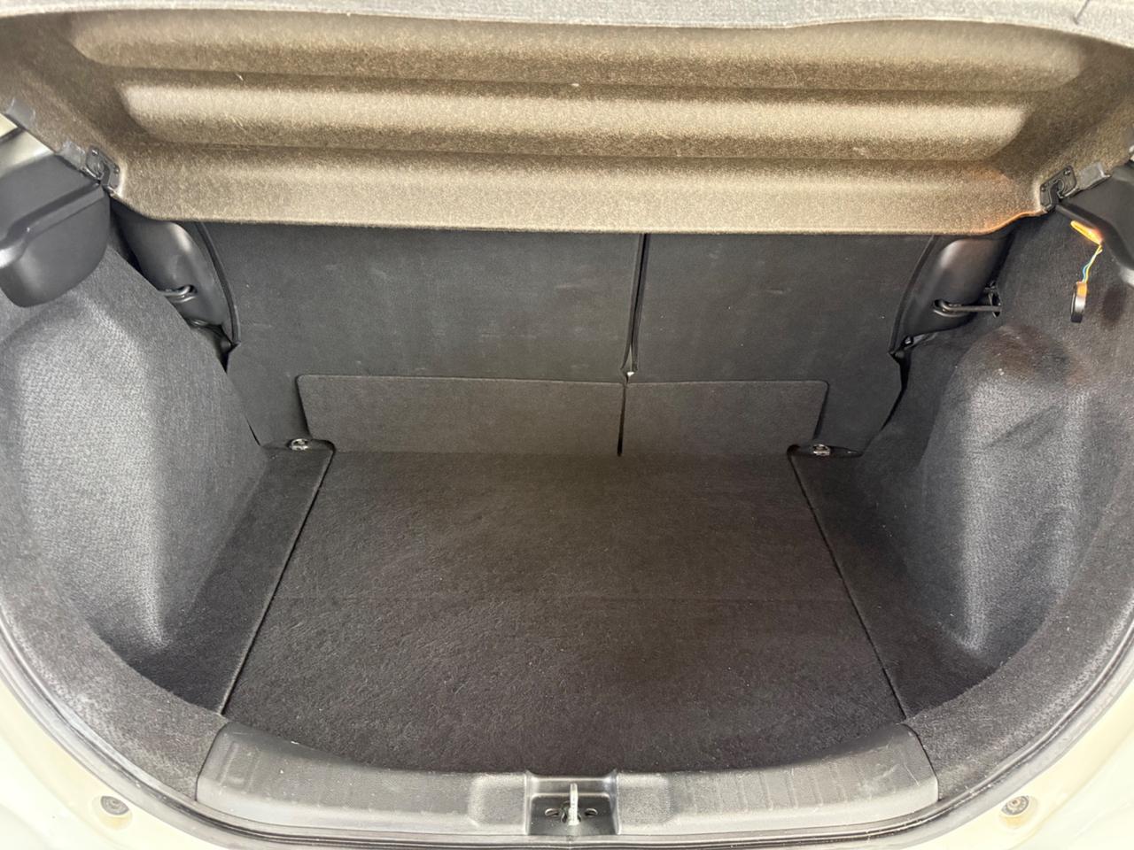 Honda Jazz 1.3 Trend CVT UNICO PROP CAMBIO AUTOMATICO