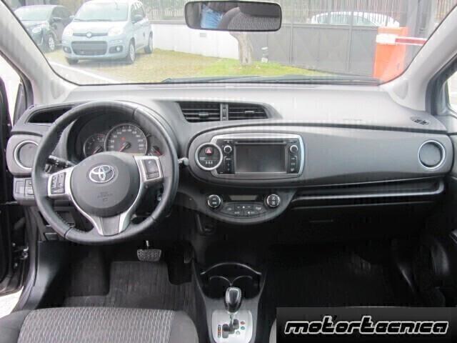 Toyota Yaris 1.4 D-4D 5 porte Lounge M-MT