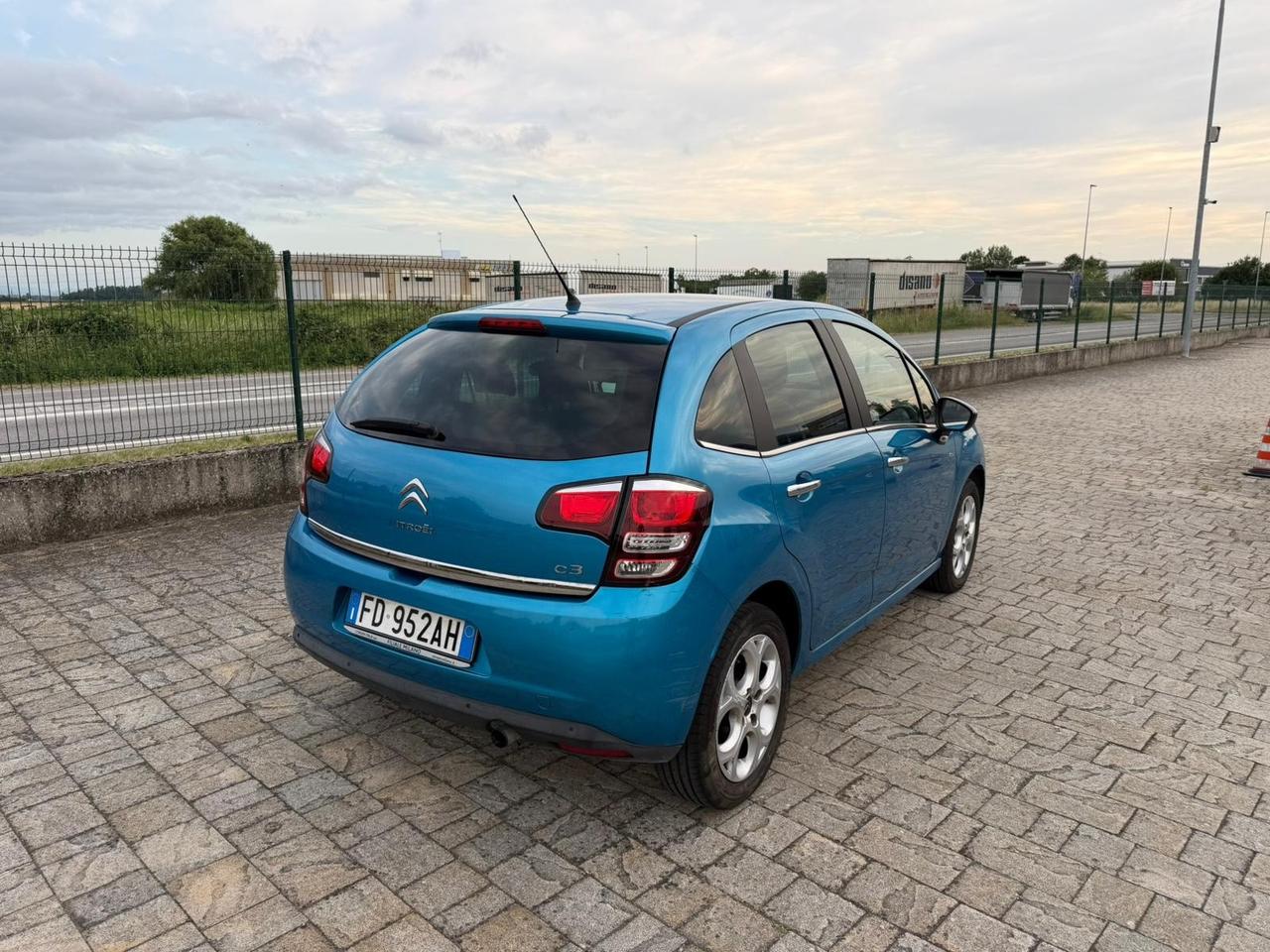 Citroen C3 1.2BENZINA 2016 SOLO 40.000km
