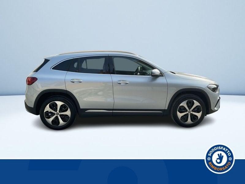 Mercedes-Benz GLA 200 Automatic Advanced Plus Progressive
