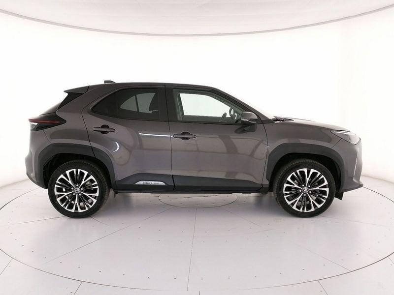 Toyota Yaris Cross 1.5h Lounge fwd 116cv e-cvt
