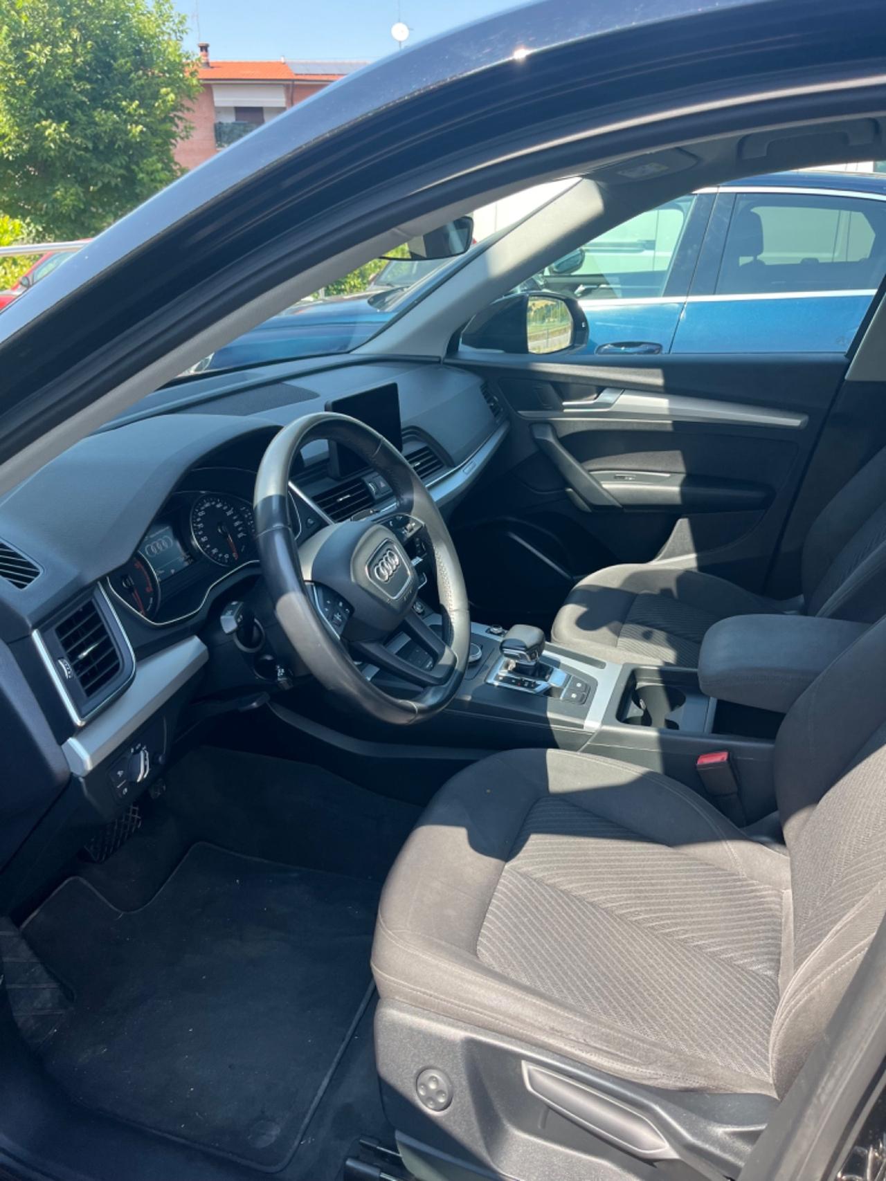 Audi Q5 40 TDI 204 CV quattro S tronic Business Design