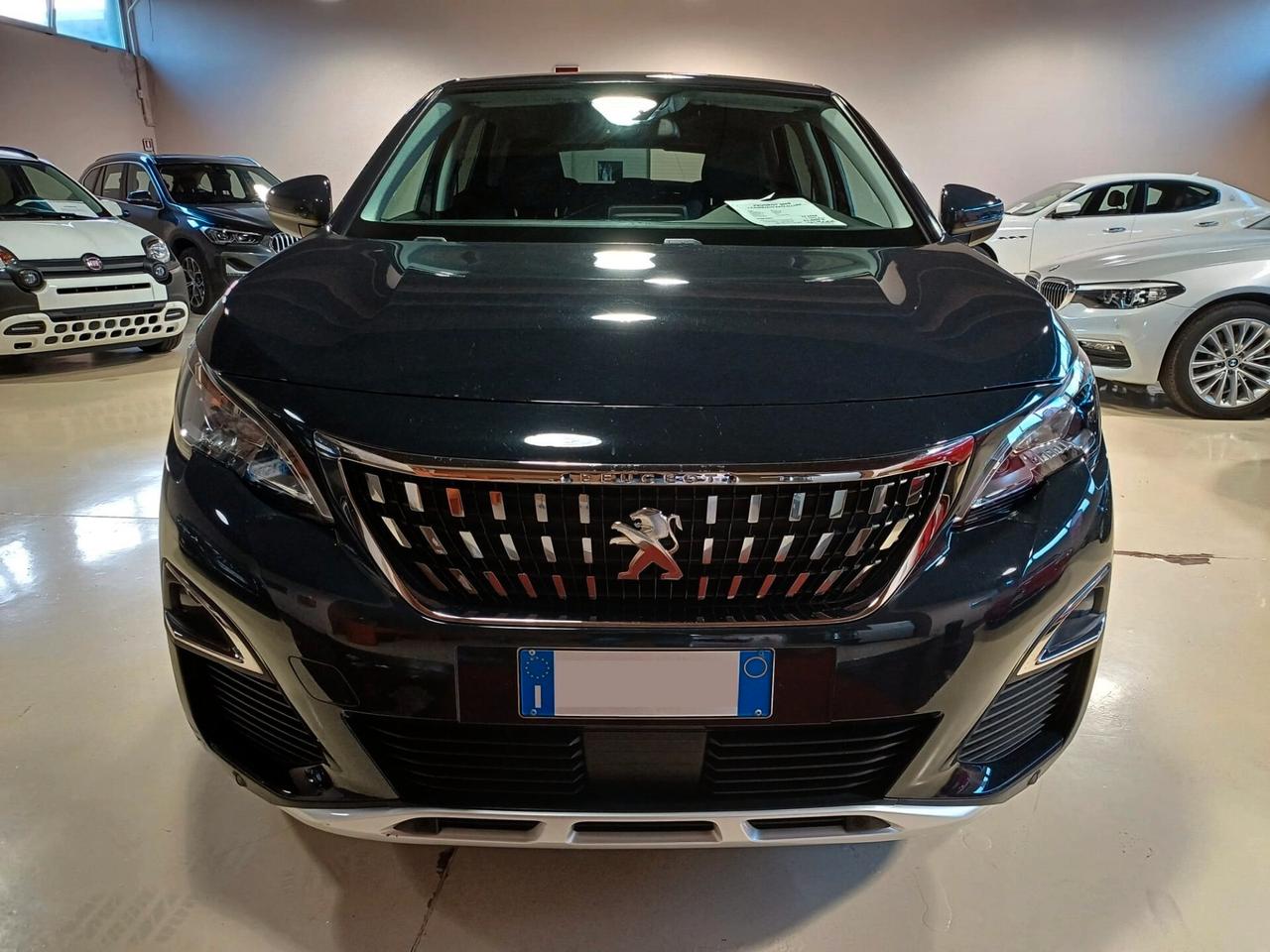 Peugeot 3008 PureTech 130 EAT8 Allure*49.000KM