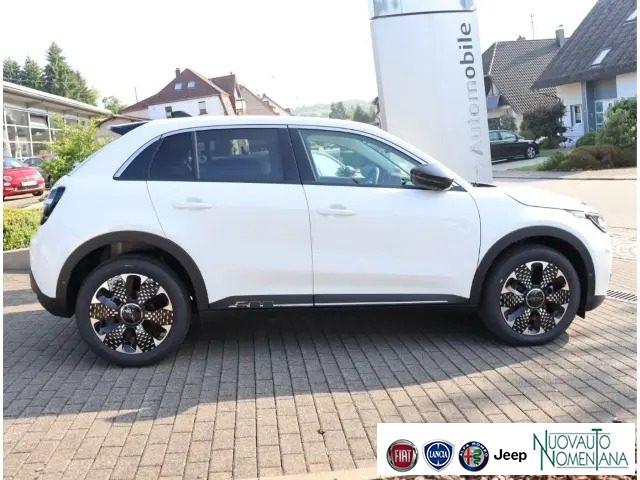 FIAT 600 Hybrid 110CV DCT6 MHEV La Prima NAVI / TELECAMERA