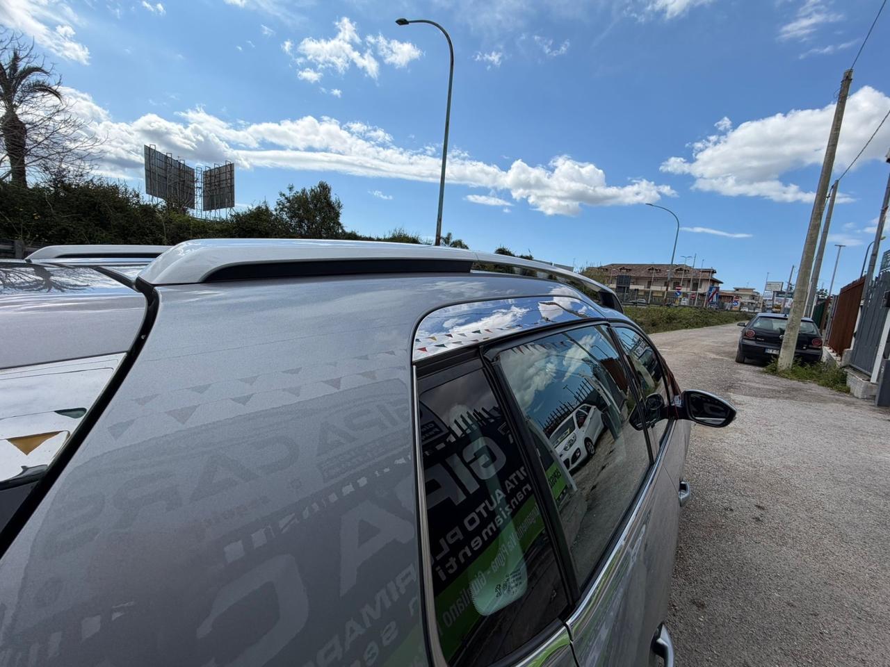 Peugeot 2008 1.6 e-HDi 115 CV Stop&Start Féline