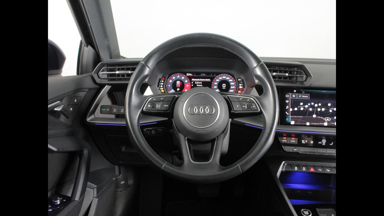 Audi A3 SPORTBACK 1,0 L3 81 DSG