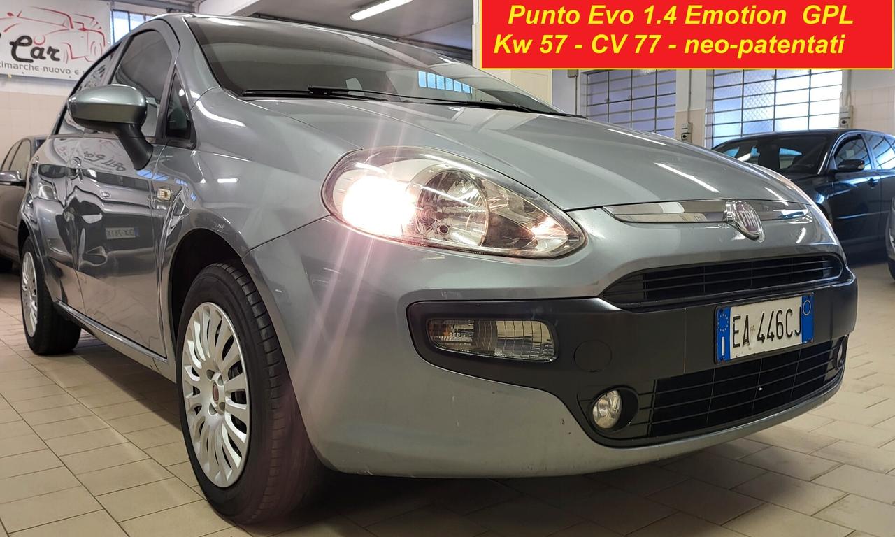 Fiat Punto Evo Punto Evo 1.4 5 porte Emotion GPL