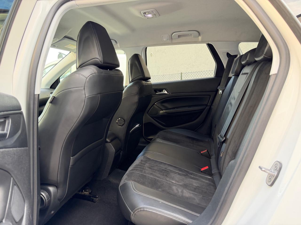 Peugeot 308 SW 1.6 HDI 120CV - DISTRIBUZIONE NUOVA