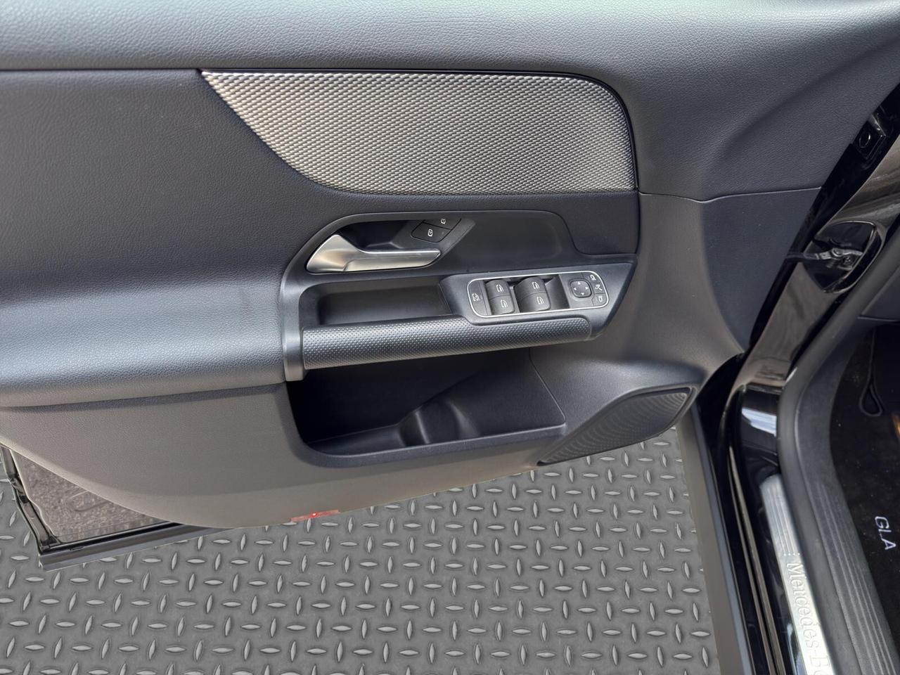 Mercedes-benz GLA 200 d 2.0 150cv Sport plus automatica 2022