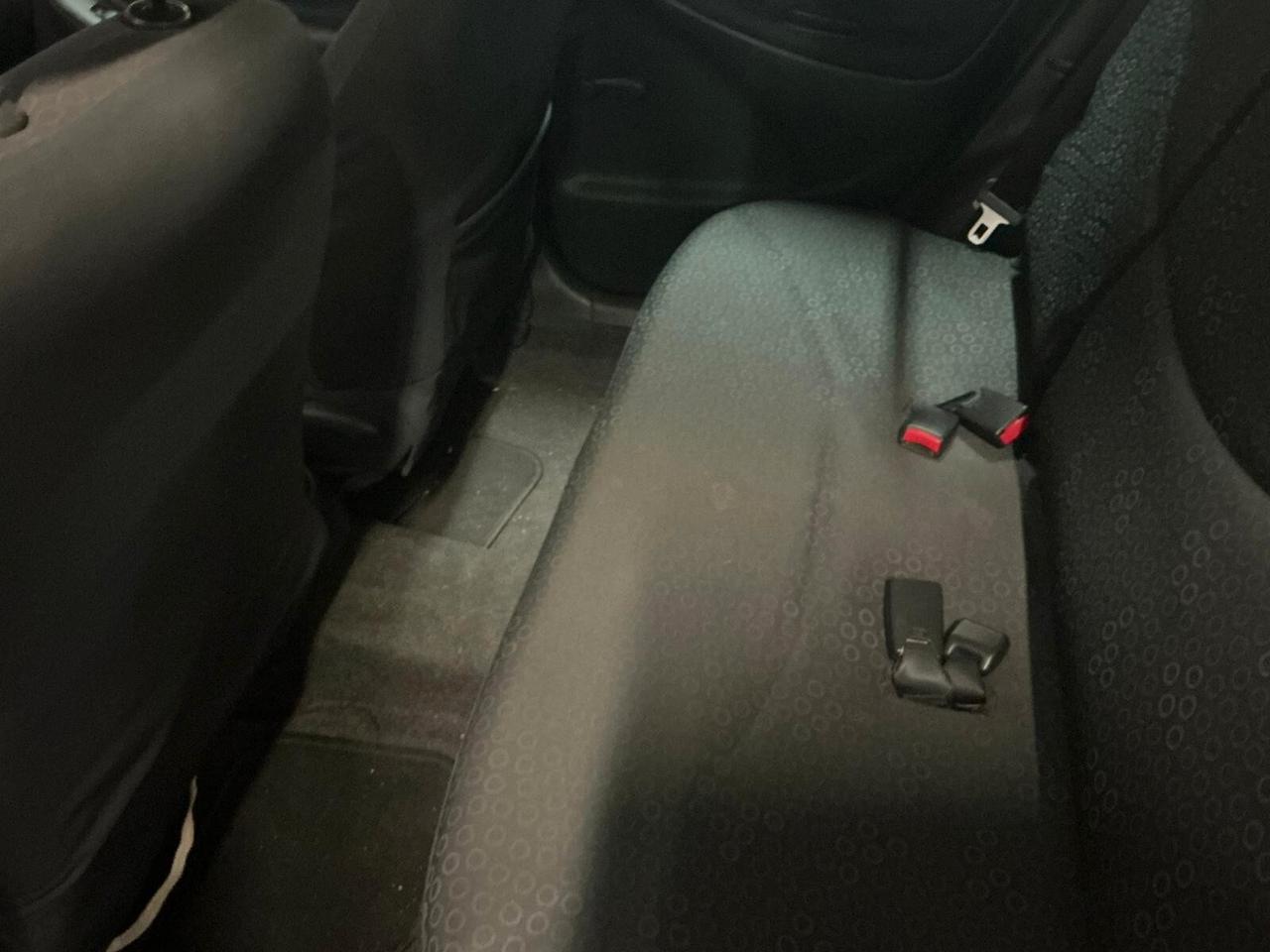 Toyota Yaris 1.0i 16V cat 5 porte Expo