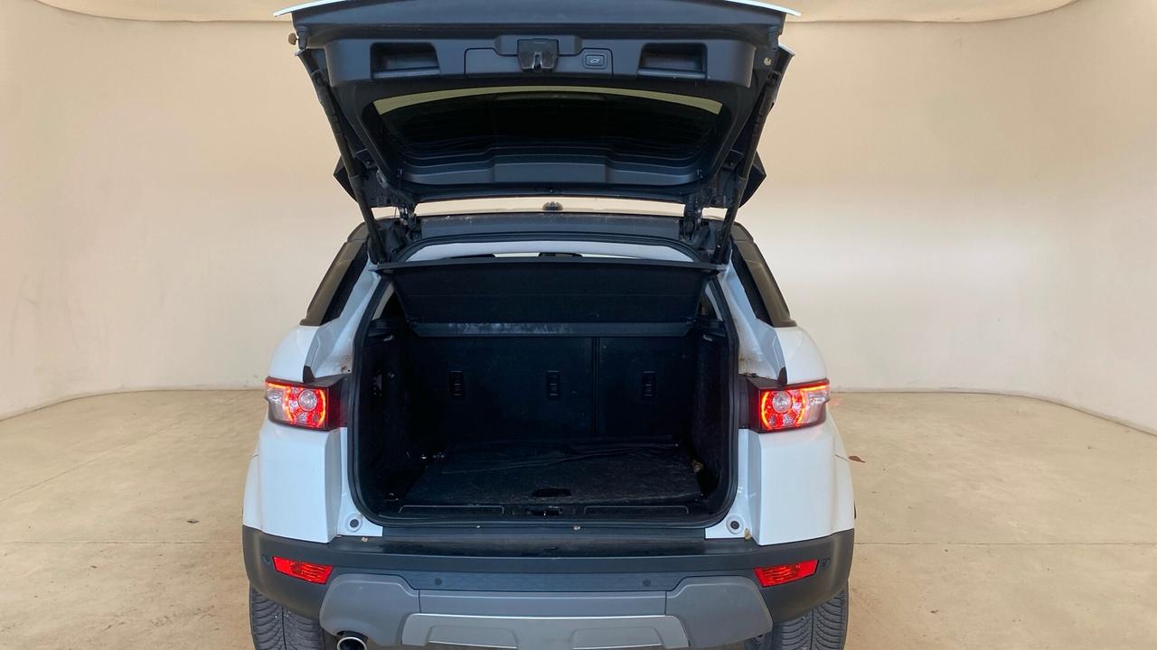 Land Rover Range Evoque 2.2 Sd4 5p. Pure