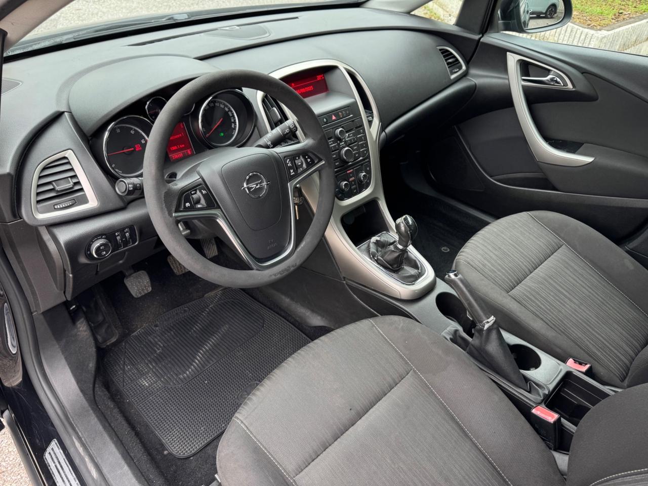 Opel Astra 1.3 CDTI 95CV 5 porte Cosmo