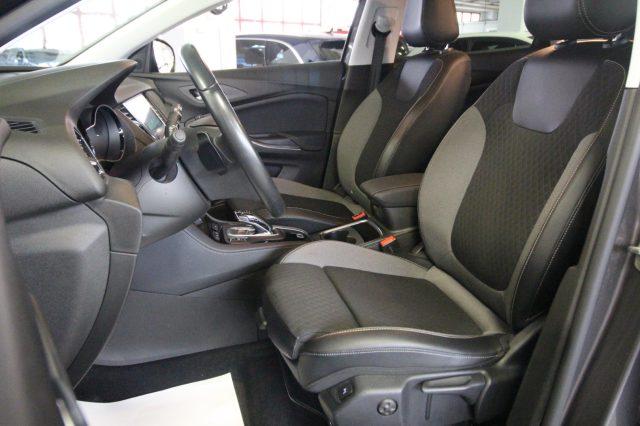 OPEL Grandland 1.6 PHEV aut. FWD Business Elegance