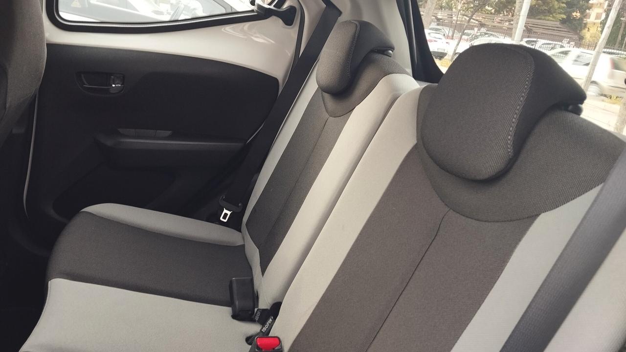 TOYOTA AYGO 1.0 BENZ-PREZZO PROMO