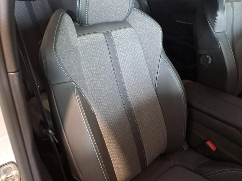 PEUGEOT 3008 BLUEHDI 130 EAT8 SES ALLURE SUV