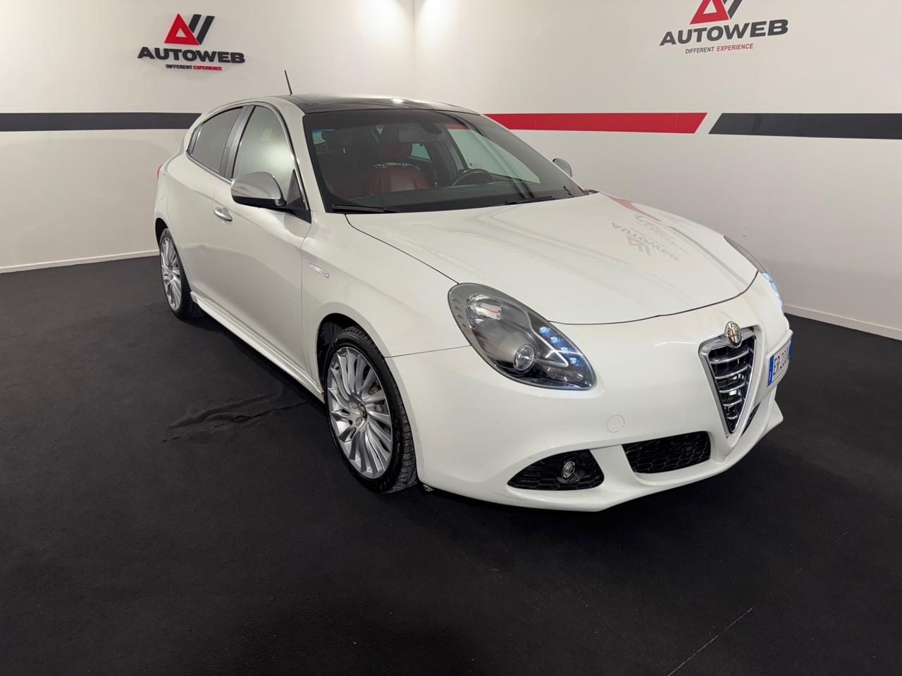 Alfa Romeo Giulietta Exclusive FULL OPTIONAL CON TETTO APRIBILE