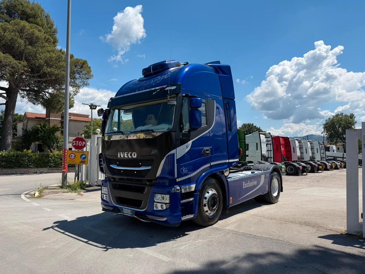 IVECO HI WAY 500
