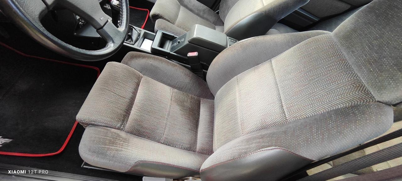 Alfa Romeo 75 1.800 TURBO Q.V (ex ENZO JANNACCI)