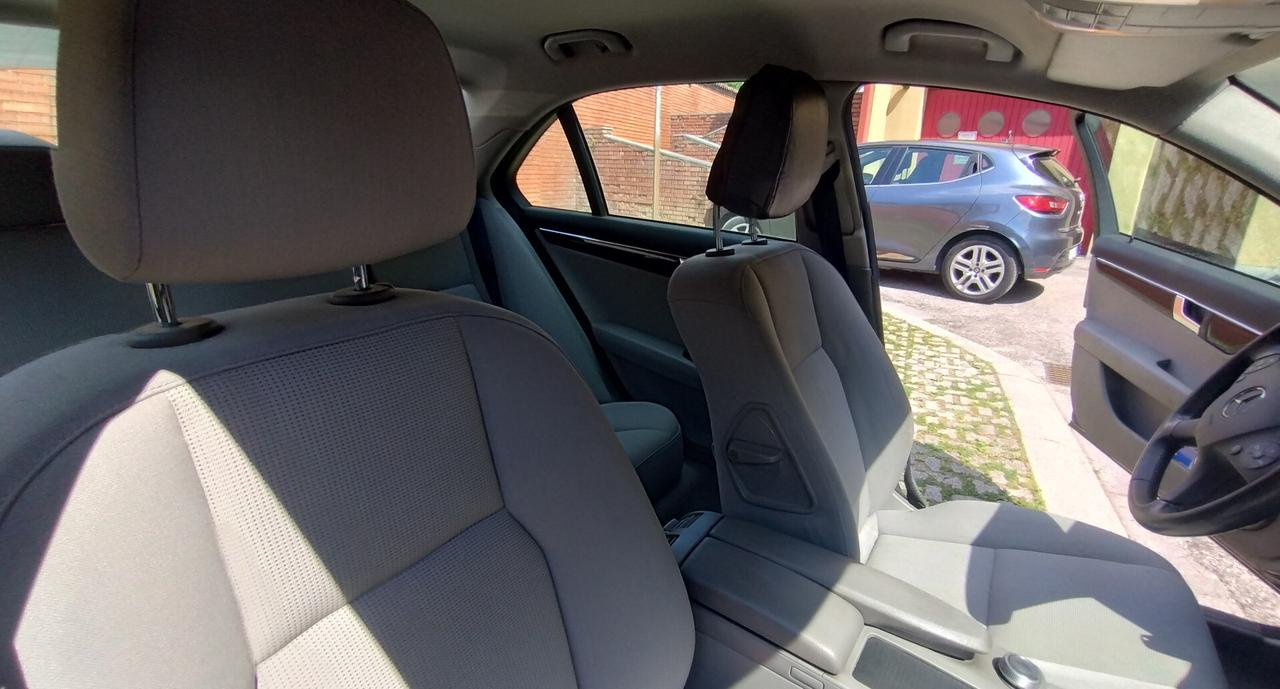 Mercedes-benz C 220 C 220 CDI BlueEFFICIENCY Avantgarde