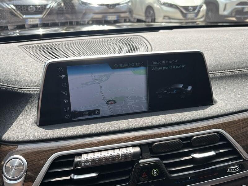 BMW Serie 7 740e Luxury autom.
