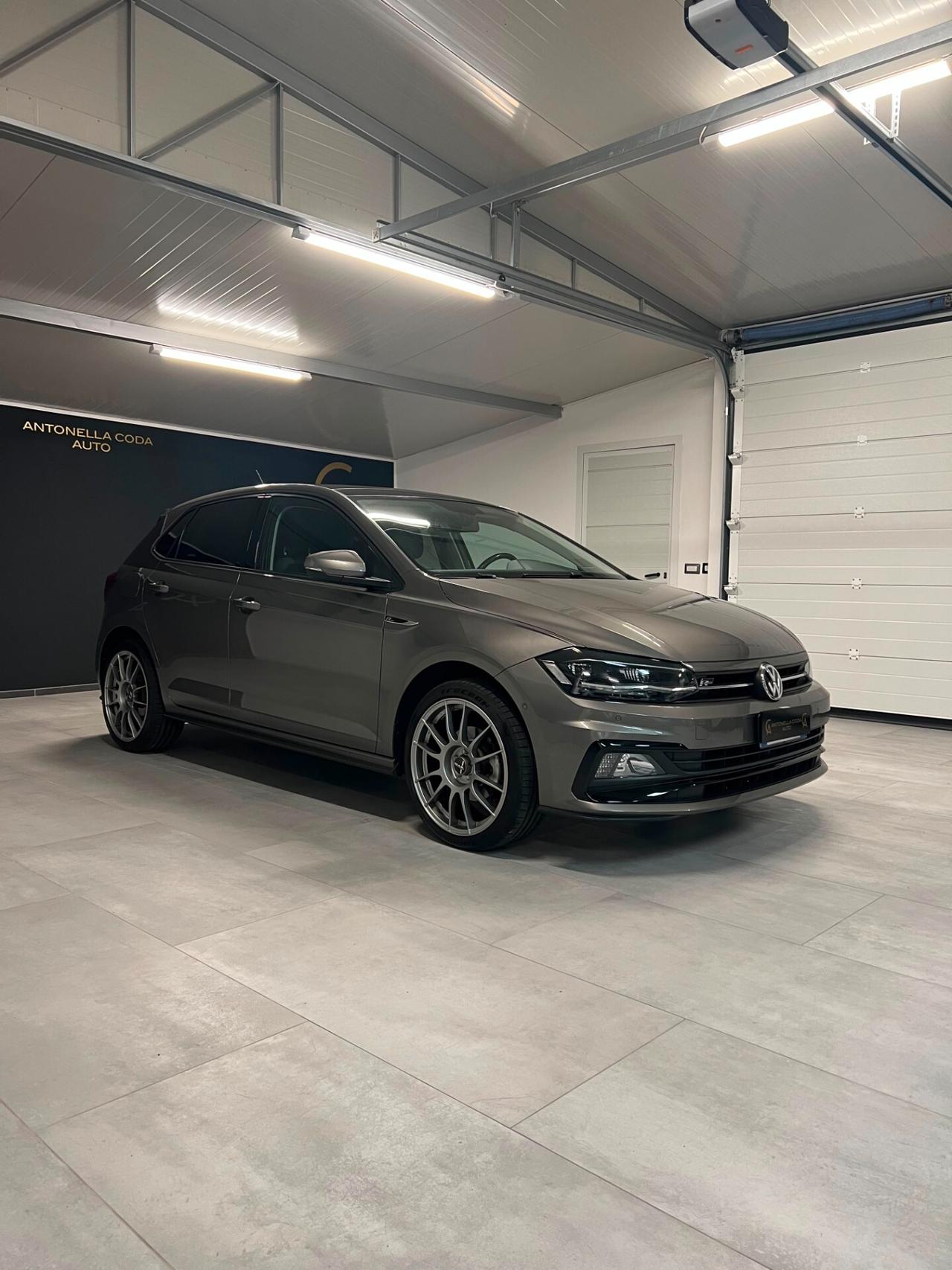 Volkswagen Polo 1.0 TSI DSG R-line -Tetto apribile