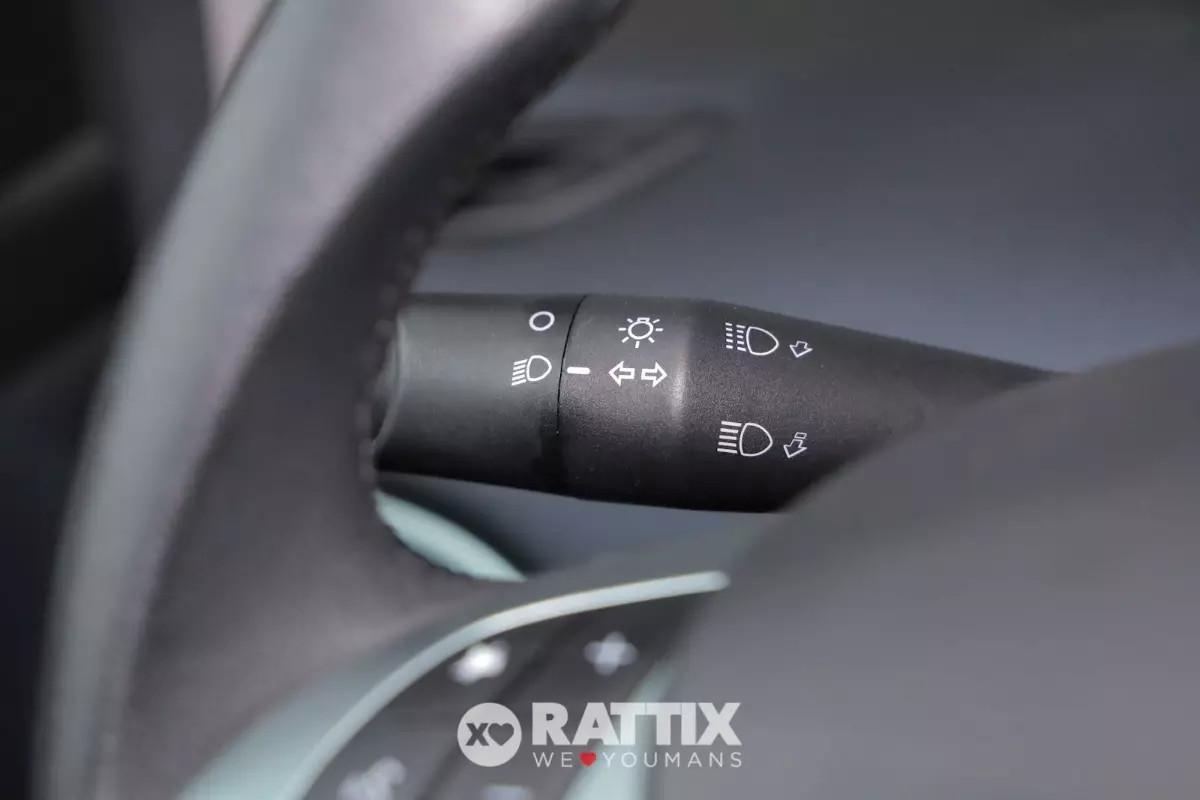 Lancia Ypsilon 1.0 Firefly Hybrid 70CV Platino