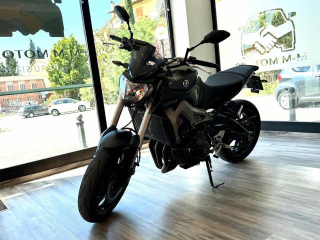 YAMAHA MT-09 ABS
