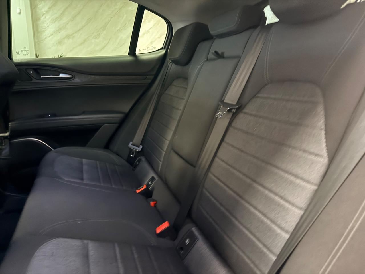 Alfa Romeo Stelvio 2.2 Turbodiesel 160 CV AT8 RWD Sport-Tech