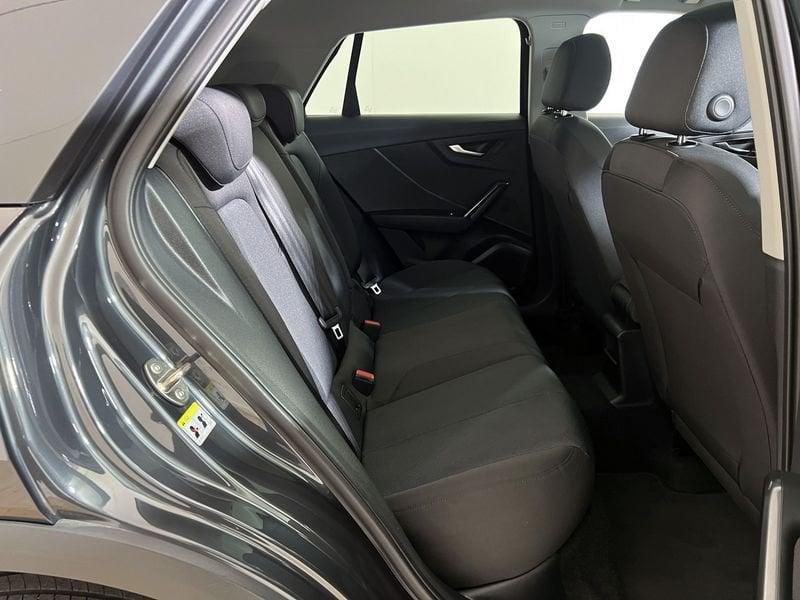 Audi Q2 Q2 35 TFSI Business Advanced