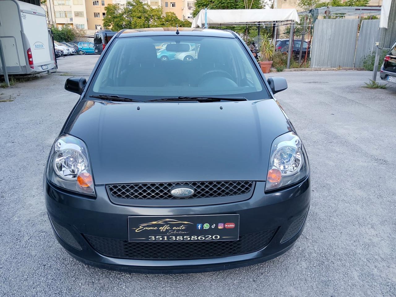 Ford Fiesta 1.2 16V 5p. Manutenzione completa