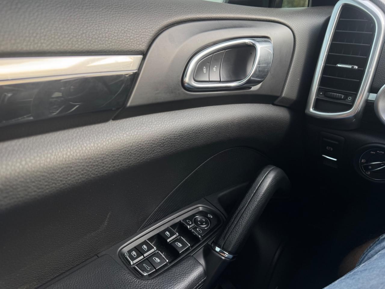 Porsche Cayenne 3.0 Diesel 262cv Tetto*Chrono* 21