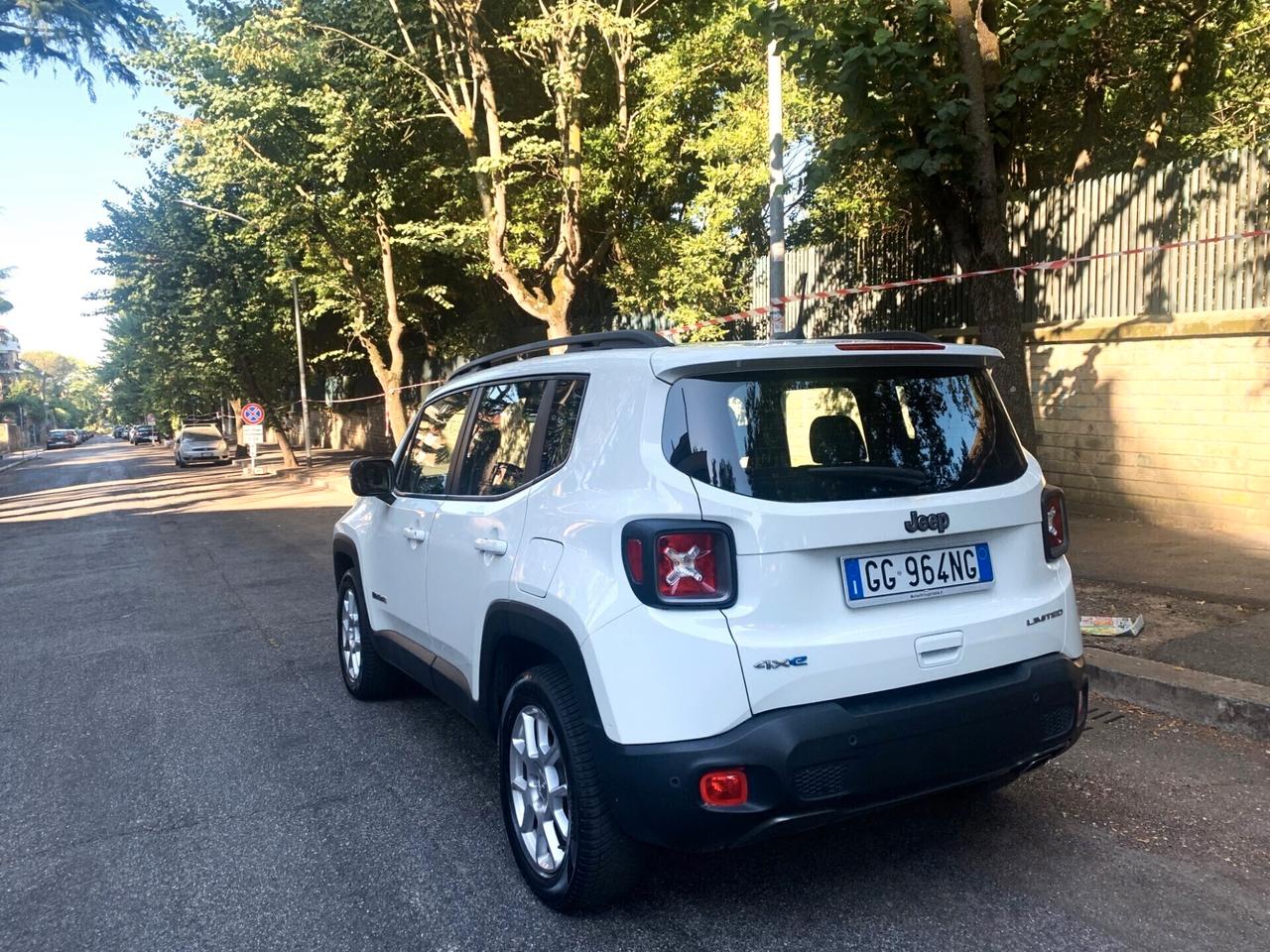 Renegade HIBRIDA 190CV 4xe P-IN AUTOMATICA KM63600